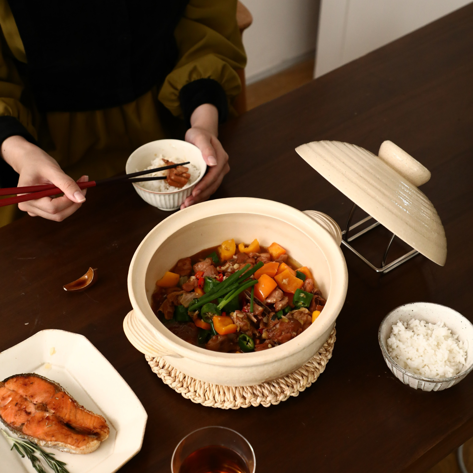 Shimoyama Burnt Clay Pot