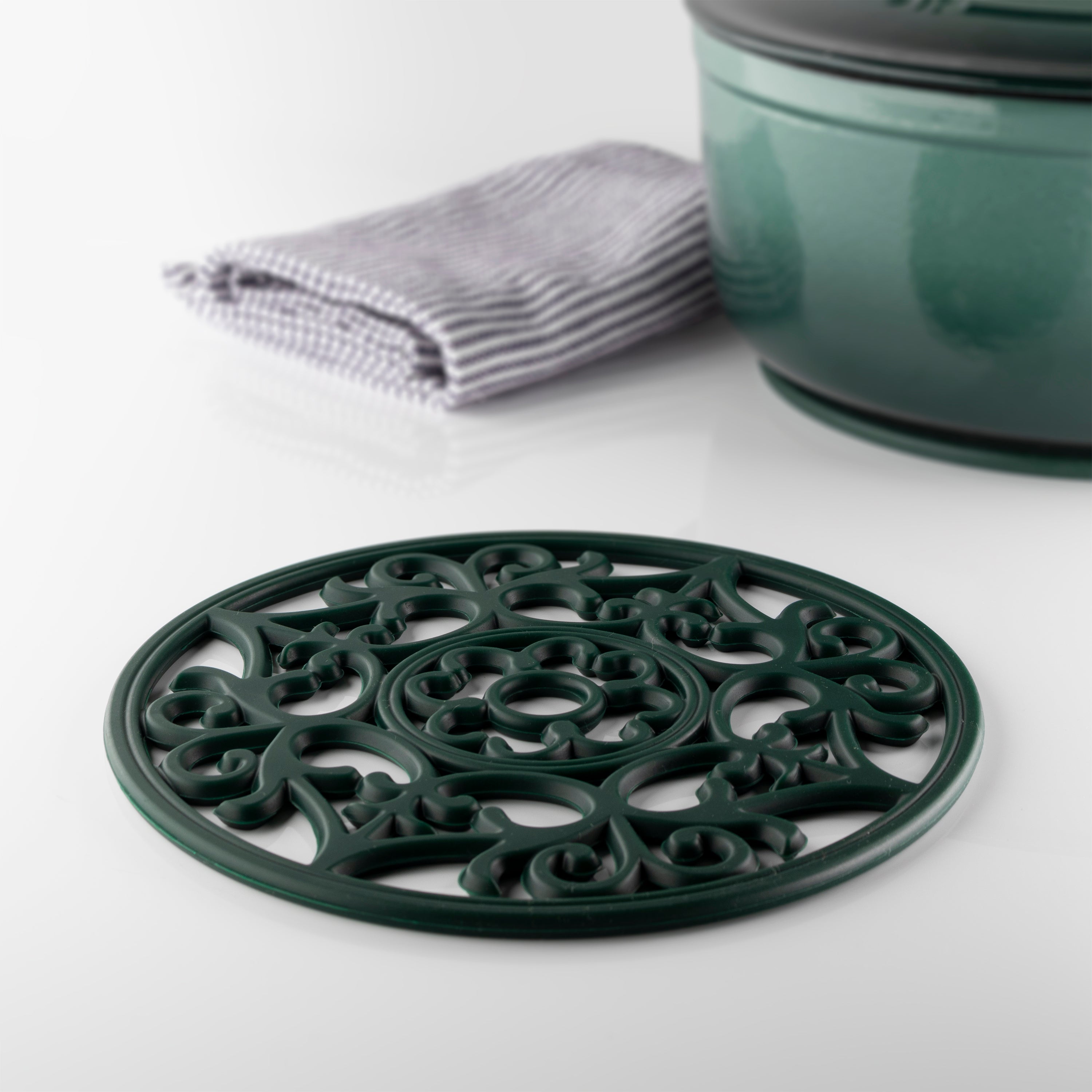 Taylor's Eye Witness - Silicone Vintage Style Round Trivet
