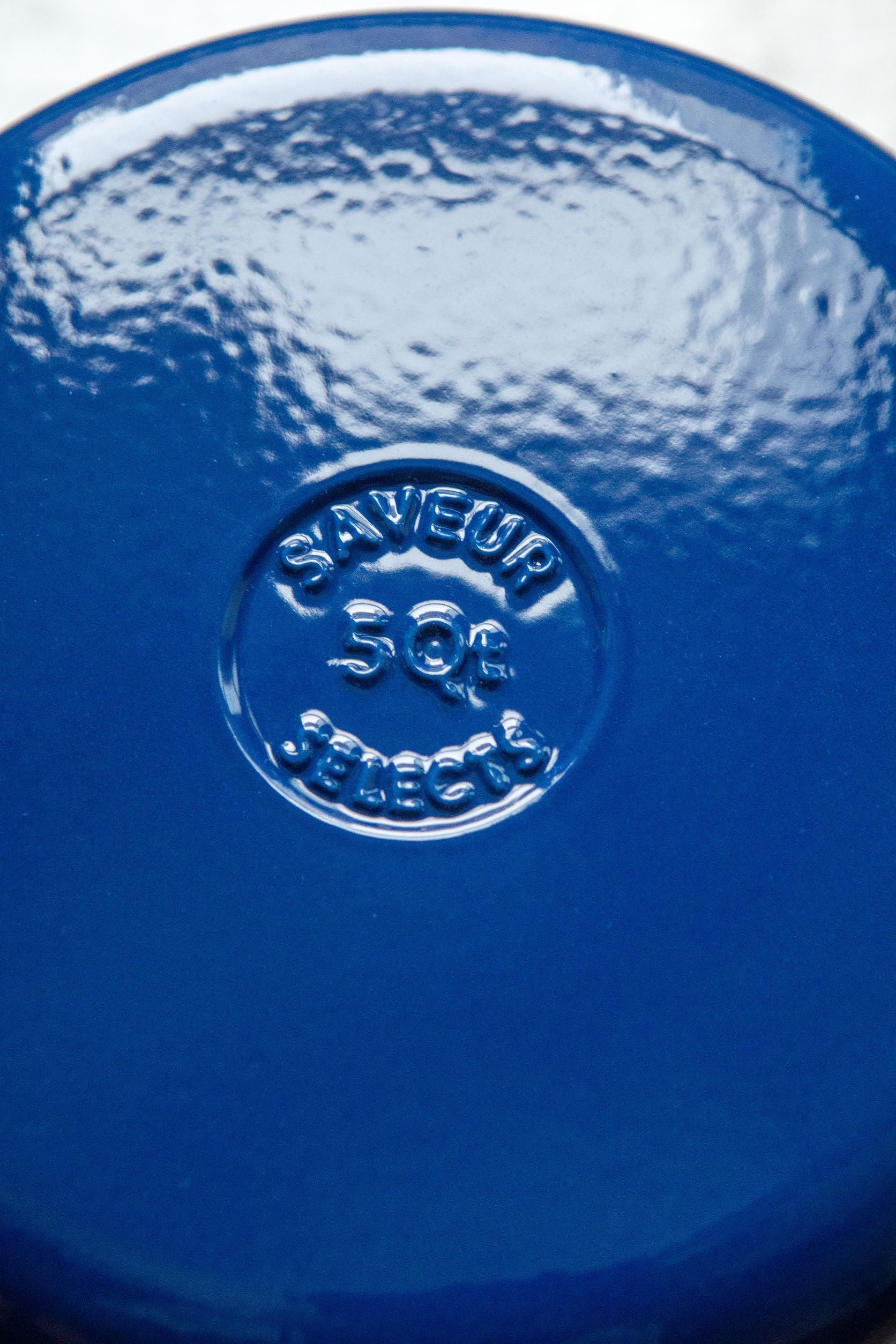 Saveur Selects Enamelled Cast Iron Casserole Pot with Lid / 25cm