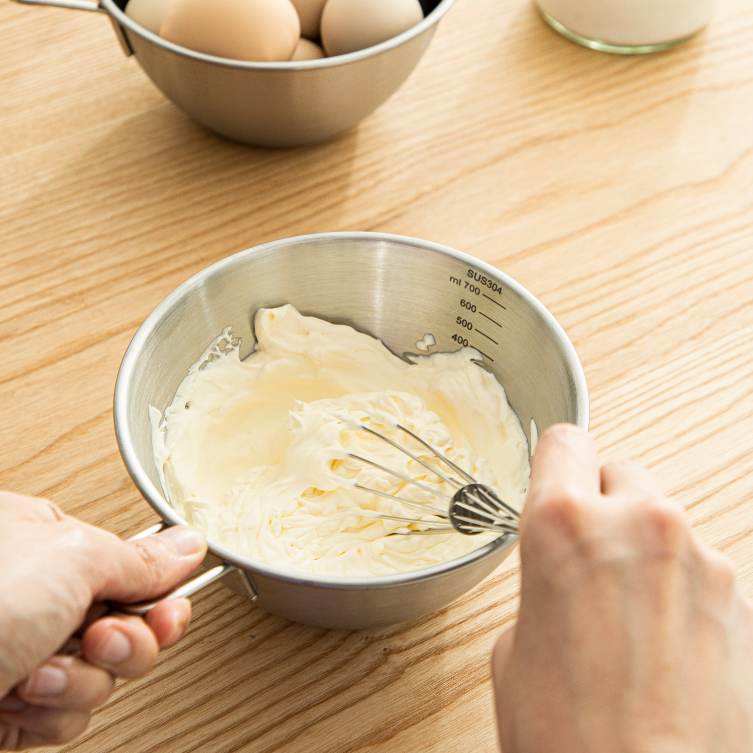 Shimoyama Mixing Bowl and Nesting Mesh Sieve / 2 Piece Set