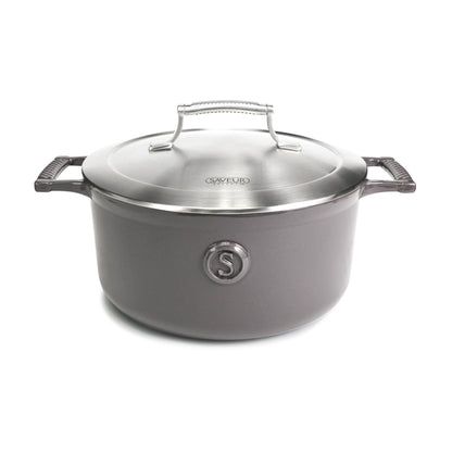 Saveur Selects Enamelled Cast Iron Casserole Pot with Lid / 25cm