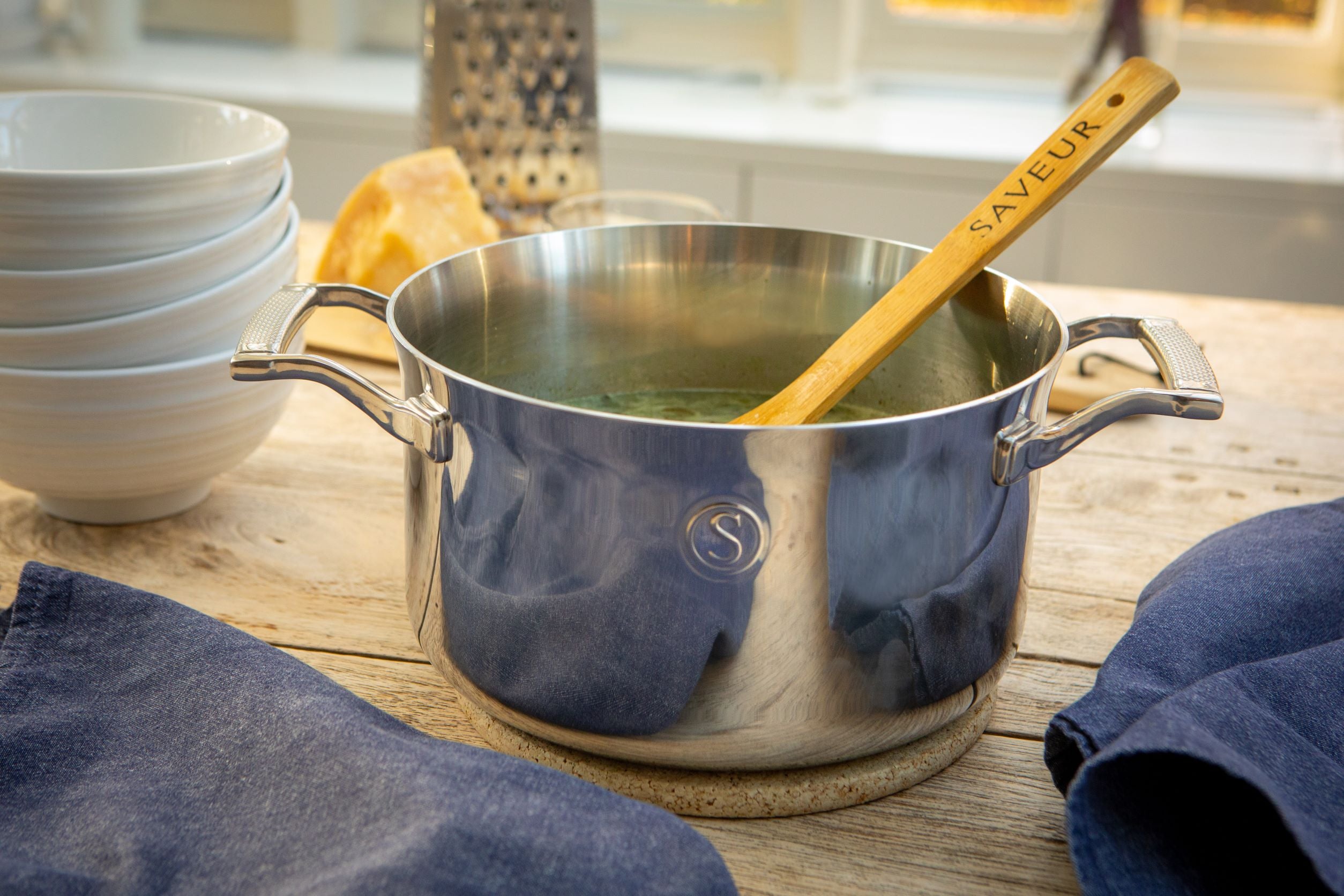 10 Piece - Saveur Selects Voyage Series Tri-ply  Cookware Set - 20cm, 22cm & 25cm sizes