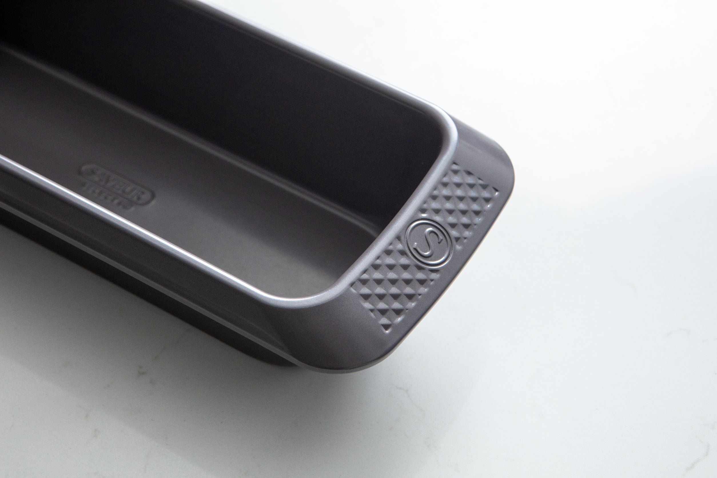 Artisan Series Non-stick Loaf Pan - 10"