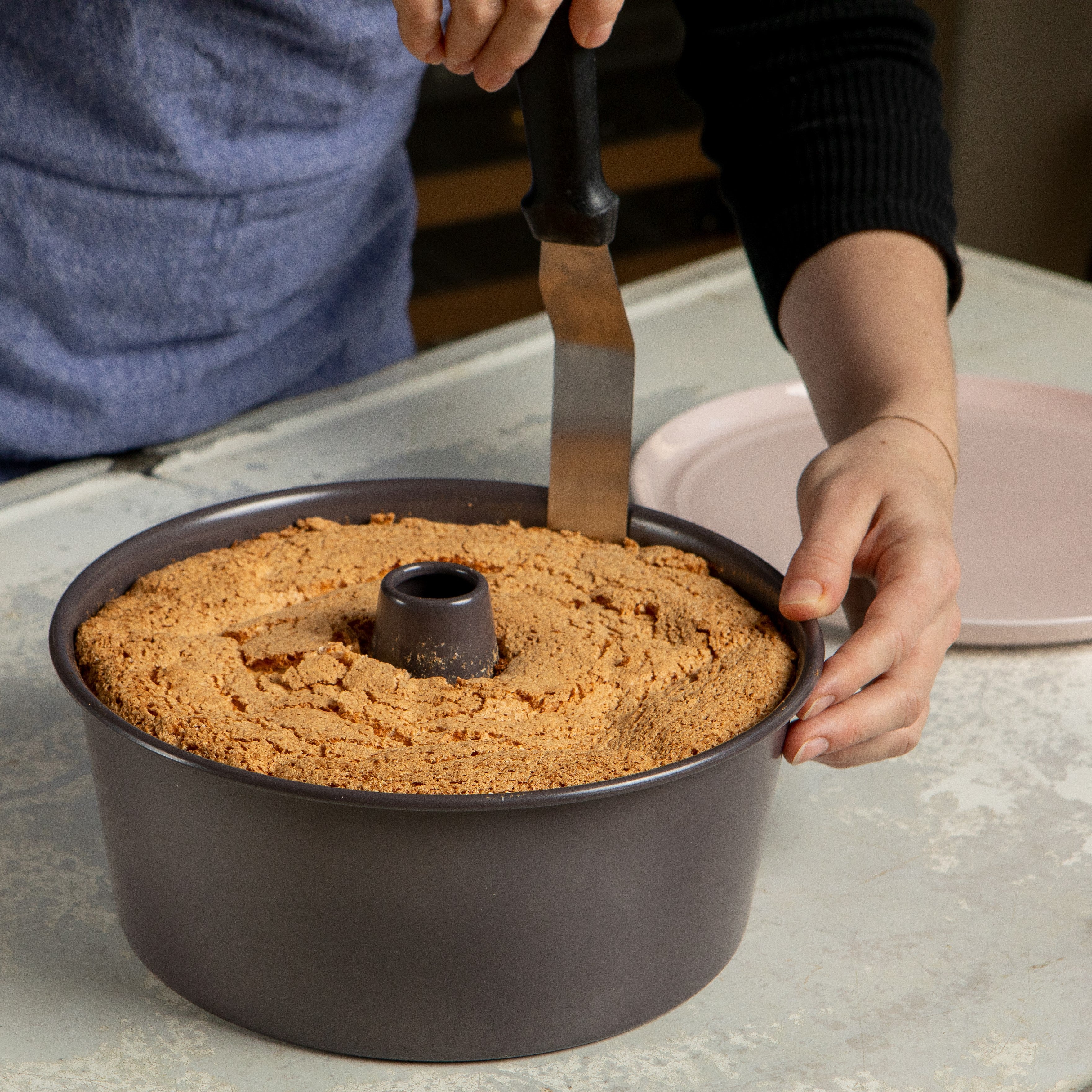 Artisan Series 10-Inch Non-stick Angel Food Cake Pan